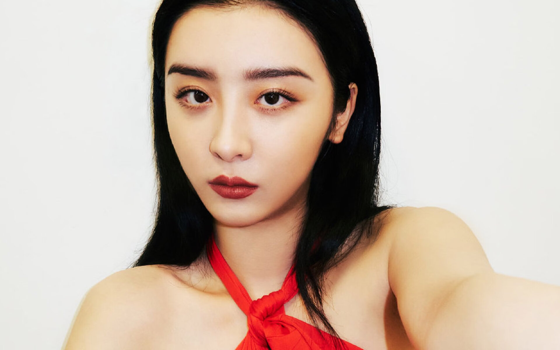 大牌转会解析：知名球员加盟背后的深层策略，球员转会排名